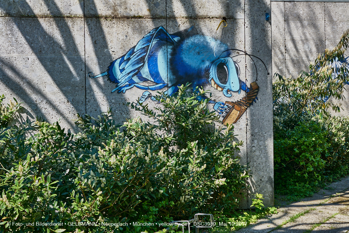 21.03.2017 - Abrissbaustelle Quiddezentrum in Neuperlach